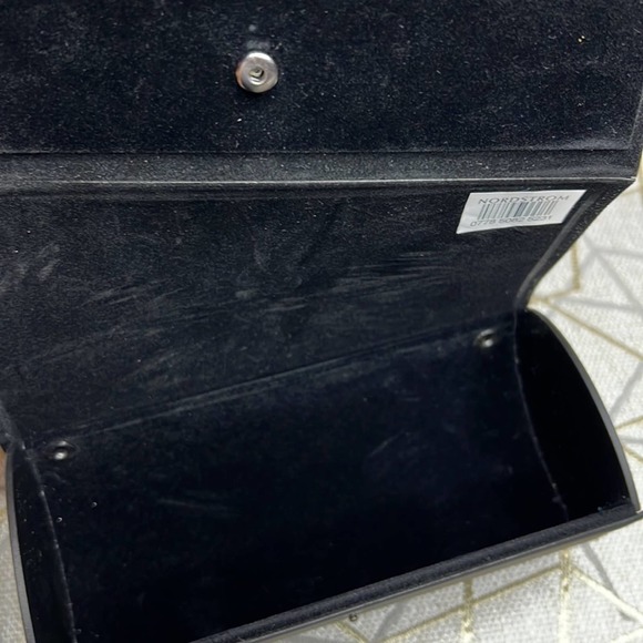 MARC By MARC JACOBS Yellow Gold Sunglasses - Picture 5 of 8